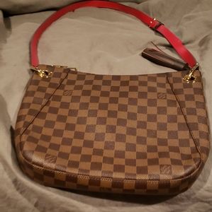 Louis Vuitton purse